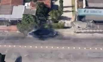 Imagem 2: Casa comercial/residencial, ampla e bem localizada. Av T6, Setor Bueno. Goiânia/GO