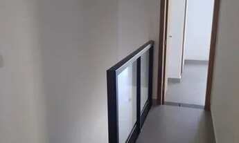 Imagem 3: Casa Geminada para Venda em Contagem, Três Barras, 3 dormitórios, 1 suíte, 1 banheiro, 1 v