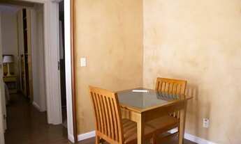 Imagem 3: Flat na Berrini, prox a Estação Berrini da CPTM, rodeado de grandes escritórios