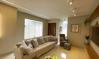 Imagem 3: Linda casa dois pavimentos 4 quartos Condominio Rosa dos Ventos-Vespasiano/MG