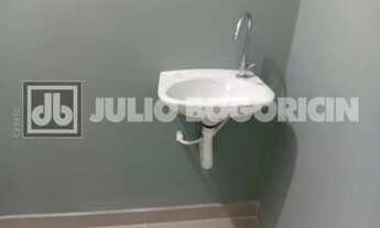 Imagem 4: Sala : / Comercial / Portuguesa
