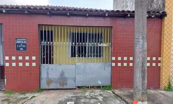 Imagem: Pequena Casa em Condomínio Fechado