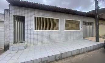 Imagem: VENDE SE CASA NO BACANGA