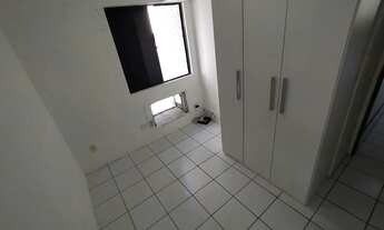 Imagem 2: Apartamento à Venda em Espinheiro