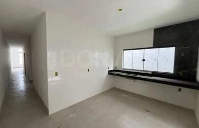 Imagem 7: Casa para Venda em Aparecida de Goiânia, Jardim Veneza, 3 dormitórios, 1 suíte, 2 banheiro
