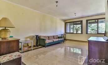 Imagem 7: Imóvel na Doutor João Palombini com 3 dormitórios e 248m²