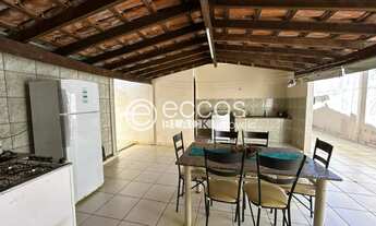 Imagem: Casa à venda, 3 quartos, 1 suíte, 3 vagas