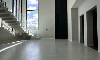 Imagem 15: Casa 4 suítes sendo 3 com closet na Priscila Dutra