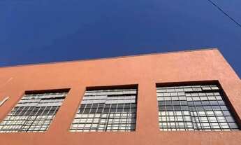 Imagem 4: NA RUA DA EST METRÔ DA VL SÔNIA..