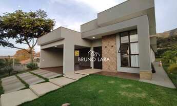 Imagem 2: Casa à venda no bairro Vivendas Santa Mônica - Igarapé/MG