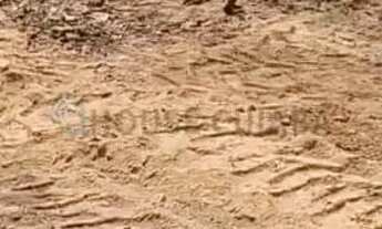 Imagem: Terreno de esquina com 747,98 M² próximo