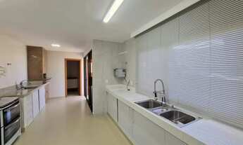 Imagem 2: Casa Duplex de Alto Padrão para Locação Condomínio Jardins Venezas