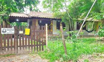 Imagem 6: Imóvel em meio a natureza intocável no norte da Ilha de Florianópolis