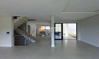 Imagem 7: Casa geminada, com 3 suítes, no bairro João Paulo, Florianópolis/SC