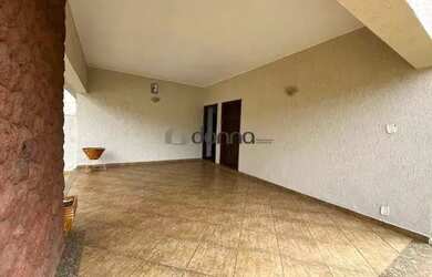 Imagem 3: Casa para aluguel, 4 quartos, 3 suítes, 5 vagas, Mercês - Uberaba/MG