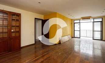 Imagem 2: Imóvel para venda possui 229 metros quadrados com 3 quartos em Icaraí - Niterói - RJ