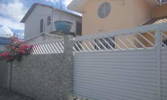 Imagem: Casa com 4 quartos e 3 banheiros