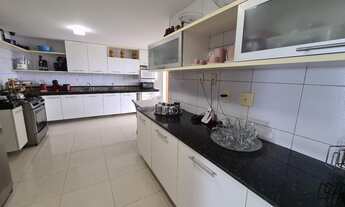 Imagem 5: Apartamento para venda possui 240 metros quadrados com 4 quartos em Casa Forte