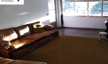 Imagem 2: Casa com quintal e churrasqueira no Jardim da Gloria !!