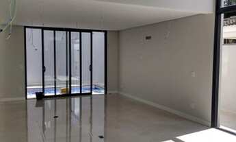 Imagem 5: Casa no condomínio Real Park Arujá para venda tem 255 metros quadrados com 3 quartos