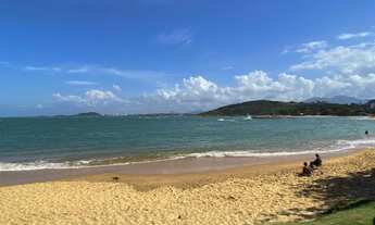 Imagem 3: Sobrado para venda possui 300 metros quadrados com 4 quartos em Una - Guarapari - ES