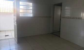 Imagem 4: Casa para aluguel tem 160 metros quadrados com 2 quartos em Vila Tibiriçá - Santo André