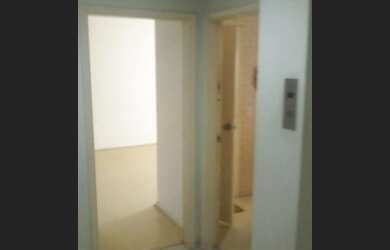 Imagem 3: JARDINS ensolarado e esquina com Lorena