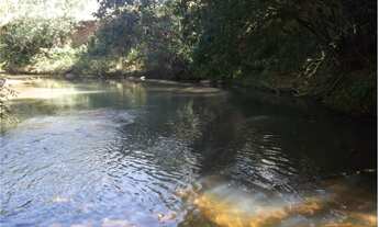 Imagem 2: Baixadão de 10 ha, terra de primeira, as margens do rio, excelente casa ,Jaboticatubas