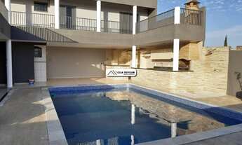 Imagem: Casa para venda tem 380 metros quadrados