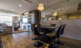 Imagem 4: Apartamento com 86m² e 2 dormitórios no bairro Três Figueiras em Porto Alegre