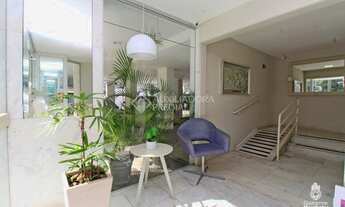 Imagem 2: Apartamento para venda possui 93 metros quadrados com 3 quartos em Menino Deus - Porto Ale