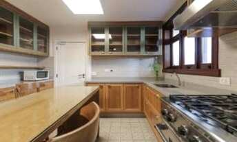 Imagem 4: Sobrado para venda tem 491 metros quadrados com 4 quartos em Jardim Leonor - São Paulo - S