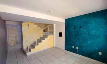 Imagem 2: Casa duplex em condomínio