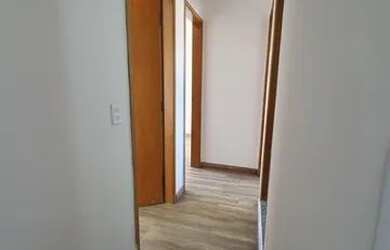 Imagem 6: Sobrado com 3 Dormitórios, Suíte e 4 Vagas de Garagem