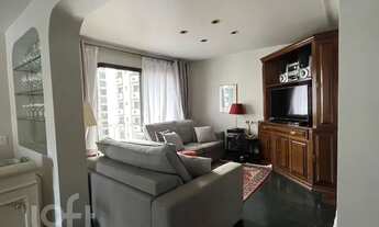 Imagem 6: Apartamento à venda em Moema Índios com 200 m², 4 quartos, 1 suíte, 3 vagas