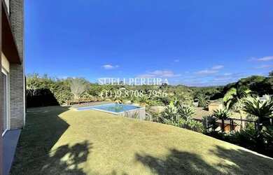 Imagem 6: Casa de condomínio para venda tem 493 metros quadrados com 4 quartos