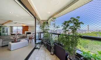 Imagem: Apartamento com 4 Dormitorio(s) localizado(a)