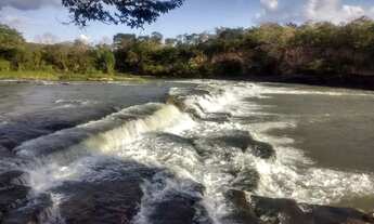 Imagem: Rancho a 800 mas da cachoeira