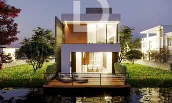 Imagem 3: Casa de condomínio para venda com 228 metros quadrados de fundo para o lago