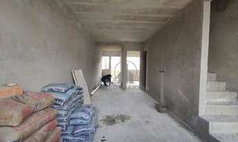 Imagem 3: Sobrado com três quartos sendo uma ampla suíte