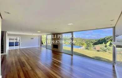 Imagem 2: Casa de condomínio para venda tem 495 metros quadrados com 4 quartos