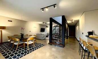 Imagem 4: Elegance Imóveis: Elegante sobrado com a melhor orientação solar do condomínio Blue