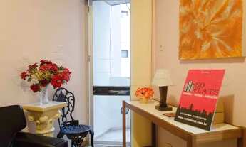 Imagem 6: Flat do lado da Avenida Paulista com 1x dormitório com sala avarandada super aprazível sem