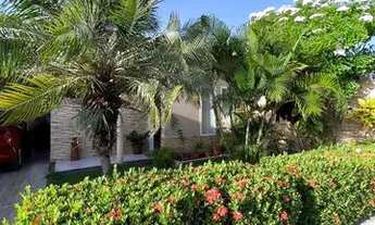 Imagem 7: Casa de condomínio para venda possui 243 metros quadrados com 4 quartos em Turu - São Luís