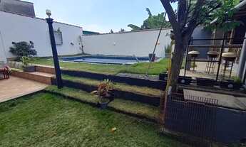 Imagem 4: Ph- Alugo casa com piscina- 5 quartos em Chácara Parreiral !!