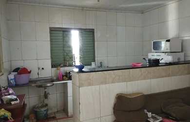 Imagem 2: VENDO LOTE COM 2 RESIDENCIAS