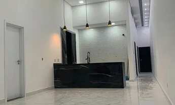 Imagem 4: Casa à Venda no Condominio Villagio Wanel, com 3 suítes, 2 vagas e Área Gourmet