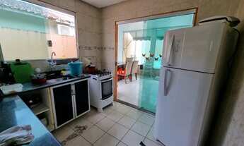 Imagem 7: Condomínio Vila dos Pássaros - Casa Térrea com 02 quarto- Semi-mobiliada- Financia- Tarumã