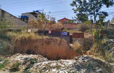 Imagem 3: Lote/Terreno para venda tem 360 metros quadrados