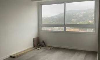 Imagem 2: PORTO ALEGRE - Apartamento Padrão - Partenon